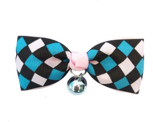 <notranslate>A cat collar with bow tie XS</notranslate>